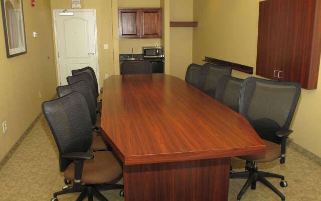 La Quinta Inn & Suites by Wyndham Bismarck