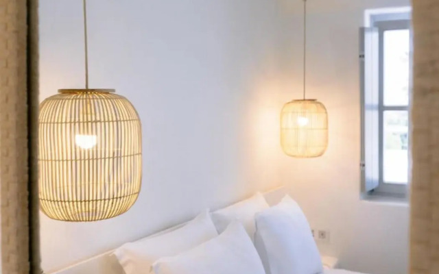 Mr & Mrs White Paros Suites & More