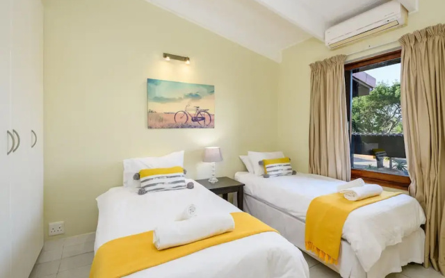 San Lameer Villa Rentals  3014