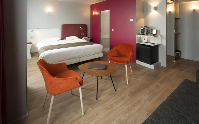 Brit Hotel Codalysa Marne la Vallée - Torcy