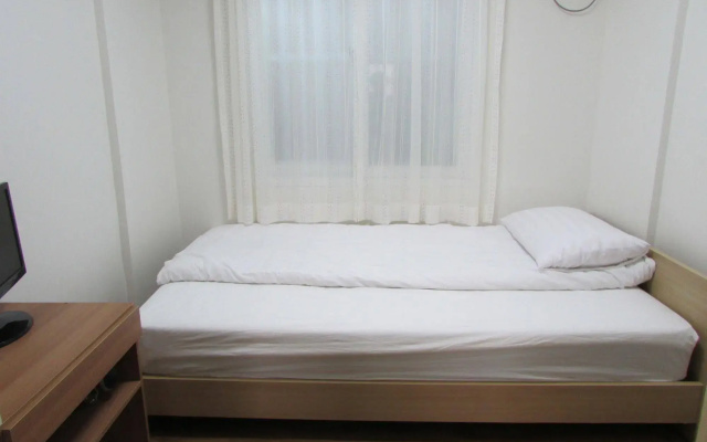 Yeon House