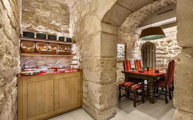 Hôtel Saint Paul Rive Gauche