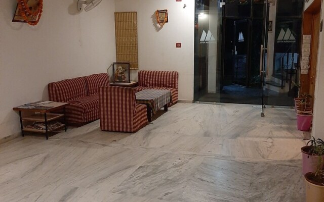 Madhuvan Hotel