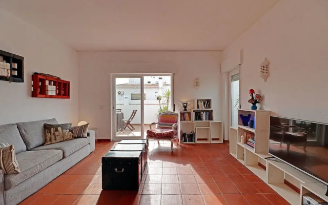 Albufeira Central 1 by Homing
