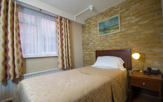 Old Kings Arms Hotel