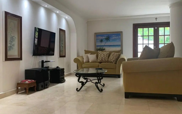 Casa Duplex Privada con Piscina