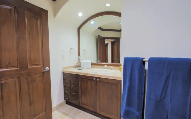 "ocean Front Condo In Peaceful, Gated Community"