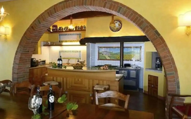 Tuscan Villa With Sauna