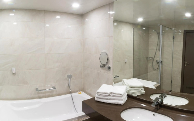 Hotel Cherno More