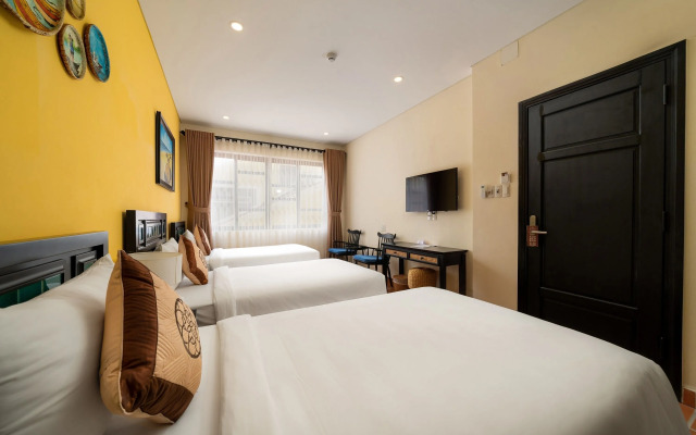 Hoi An Town Home Resort