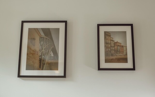 Legacy Oporto Design Apartment F by Vacationy