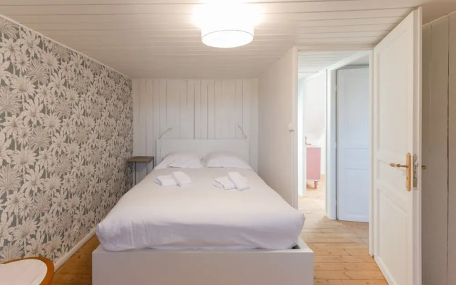 House in Ploudalmezeau by Rock Beach