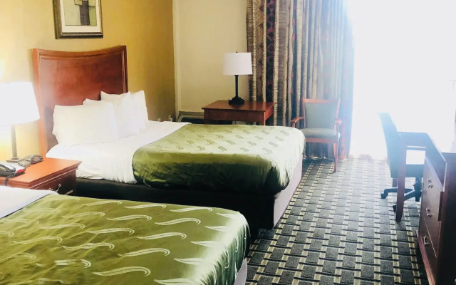 Quail Inn & Suites