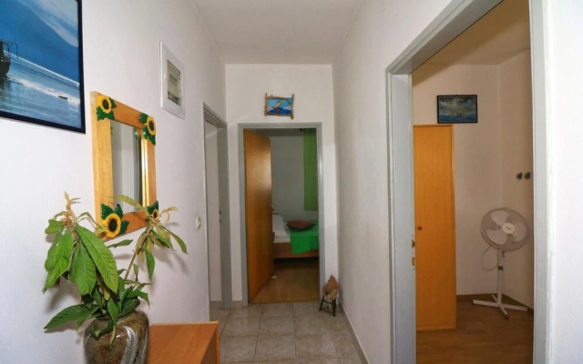 Slavica - Free Parking - A2 Veliki
