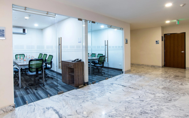 Holiday Inn Express & Suites Ciudad Obregon by IHG