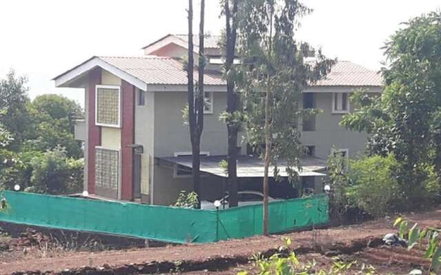 OYO 528 Hotel Neptune Residency
