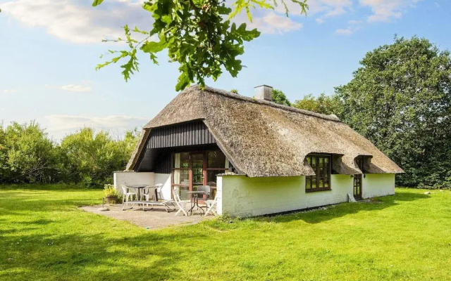 6 Person Holiday Home in Ulfborg