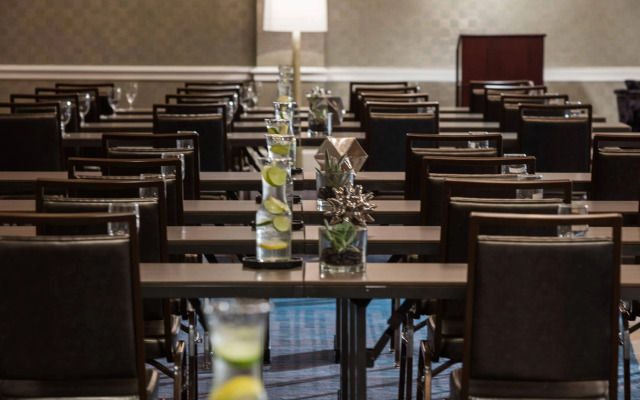 Renaissance Waterford Oklahoma City Hotel