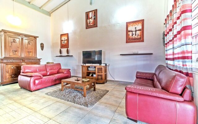 House With 4 Bedrooms in Le Vauclin, With Wonderful sea View, Pool Acc