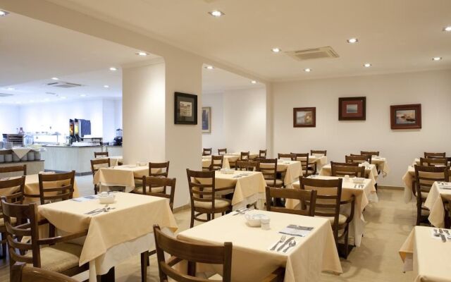 Senator Gran Vía 70 Spa Hotel