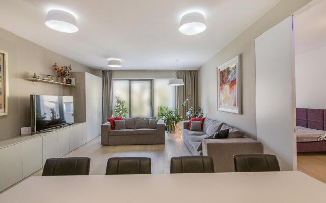 Best City Center Apartment