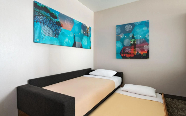 SpringHill Suites Anaheim Maingate