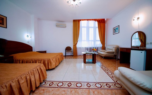 Yason Guest House