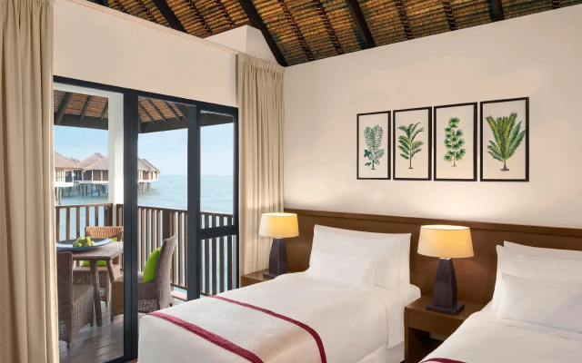 Golden Palm Tree Sepang