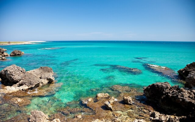 Tenuta Diciassetteconi Trulli With Pool