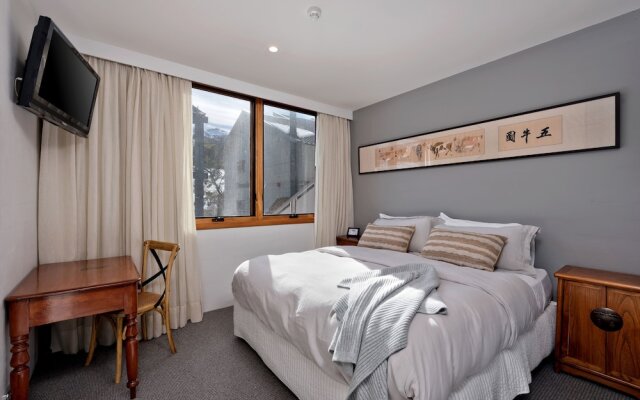 Nanook Thredbo Squatters Run