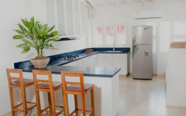 2Br Apartment In The Walled City