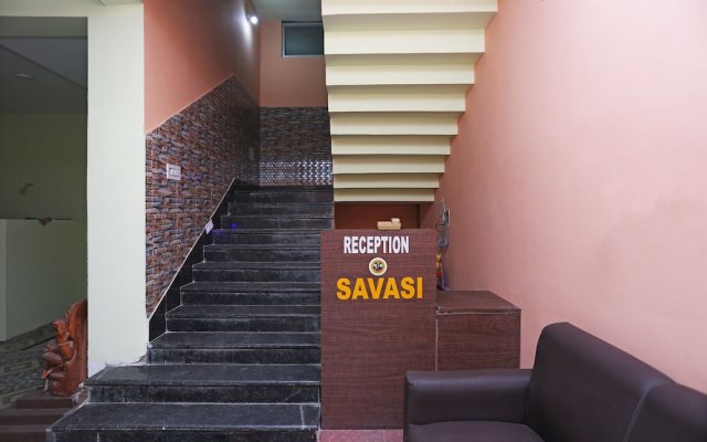 OYO 27734 Hotel Savasi