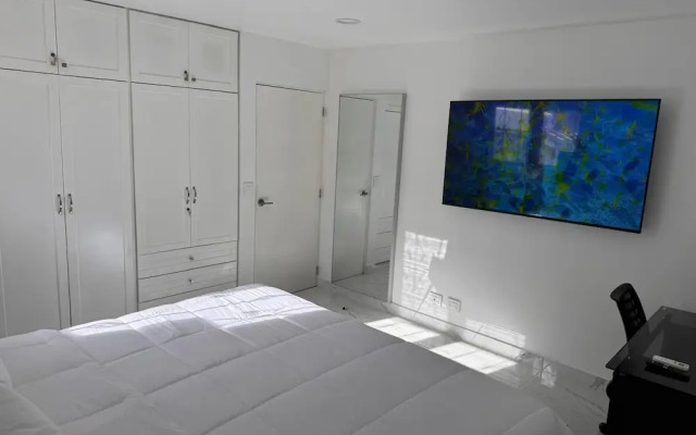 Velvet Sky Residence