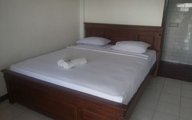 Hotel Surya