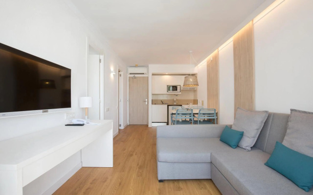 Cabot Hobby Club Apartments