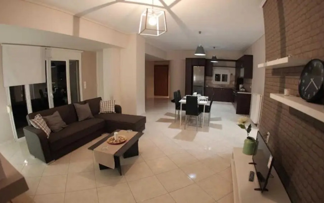 Lak Nirvana's Homes