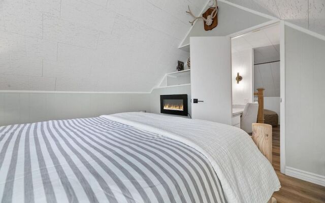 Boulder Bay Bungalow