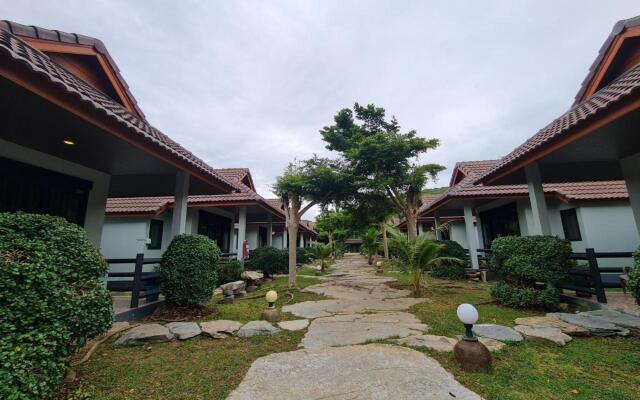 Needa Rock Resort