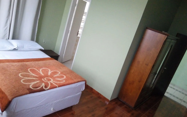 Kontiki Hotel