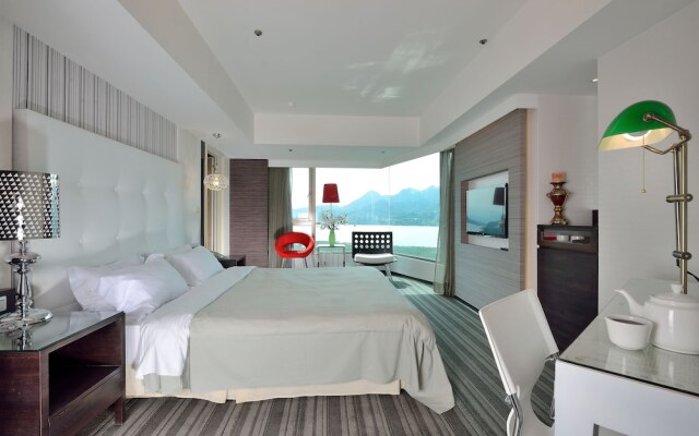 See's Revert Hotel