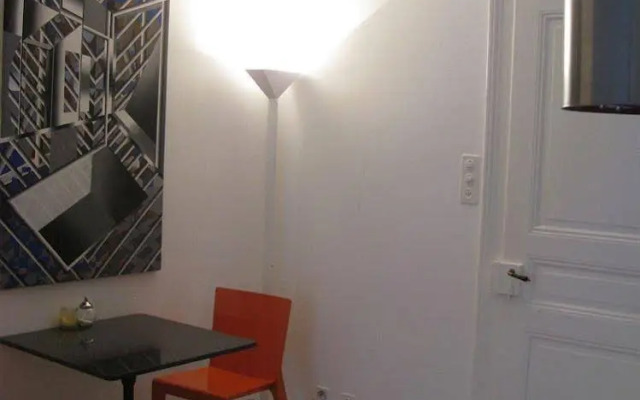 Apartments Logis 69