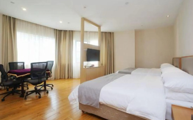 Gopher Wood hotel