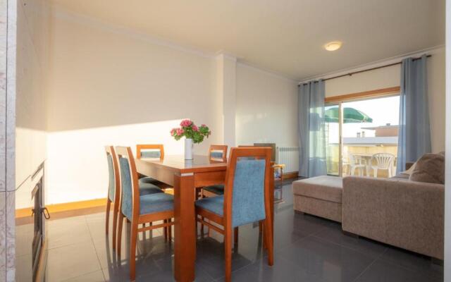 Marginal Oceanica Apartment