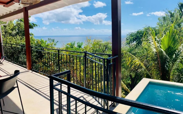 Magnifique Villa Bauhinia, Piscine vue mer