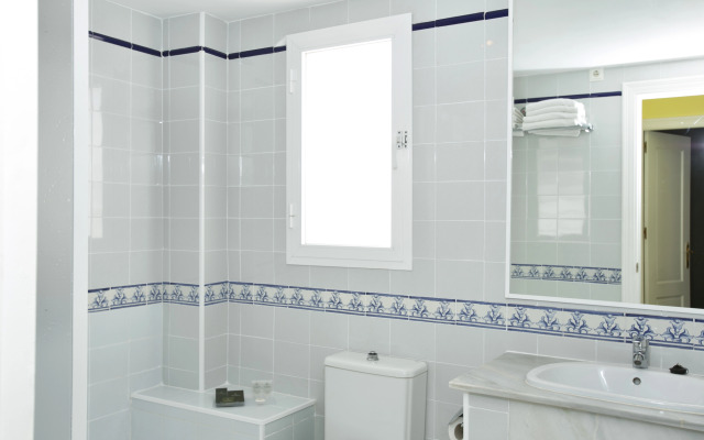 Apartamentos Ona Campanario