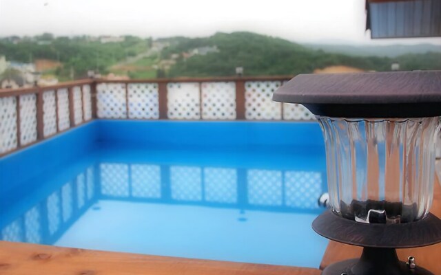 Gyeongju Healing House Pension