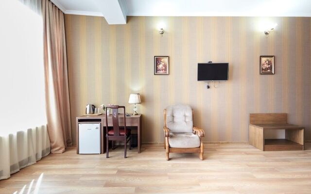 Hotel Antique Resorts