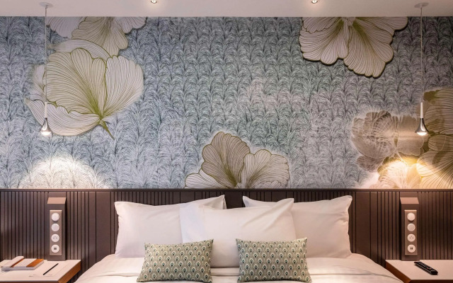 voco Strasbourg Centre The Garden by IHG