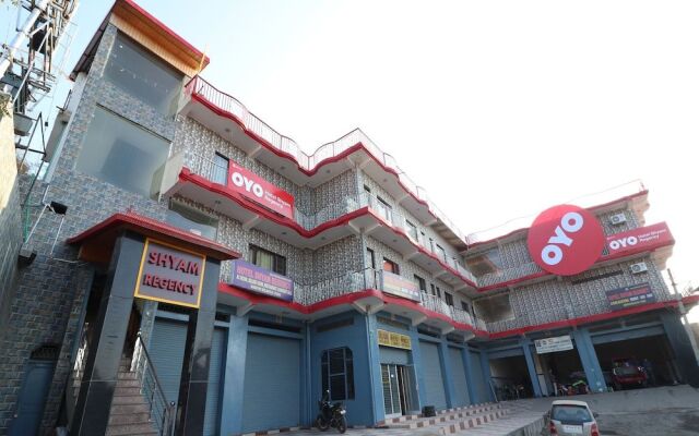 OYO 26137 Hotel Shyam Regency
