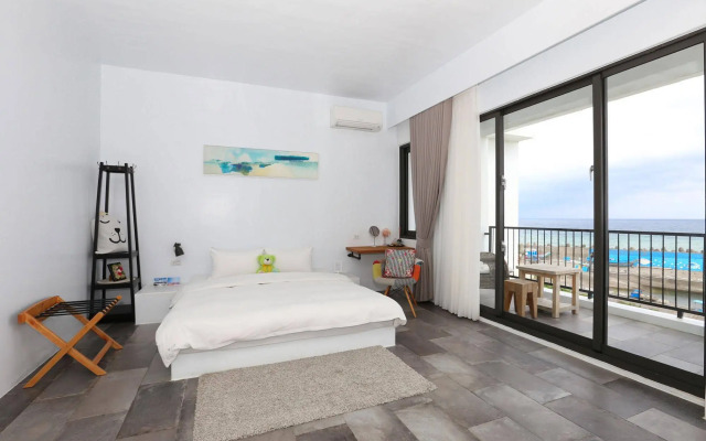 Whilom SeaShoreHotel